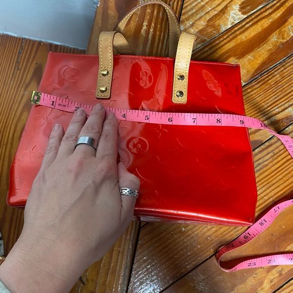 Louis Vuitton Red Monogram Vernis Reade PM Handbag w/Dust Bag & Maintenance Card - Picture 13 of 15